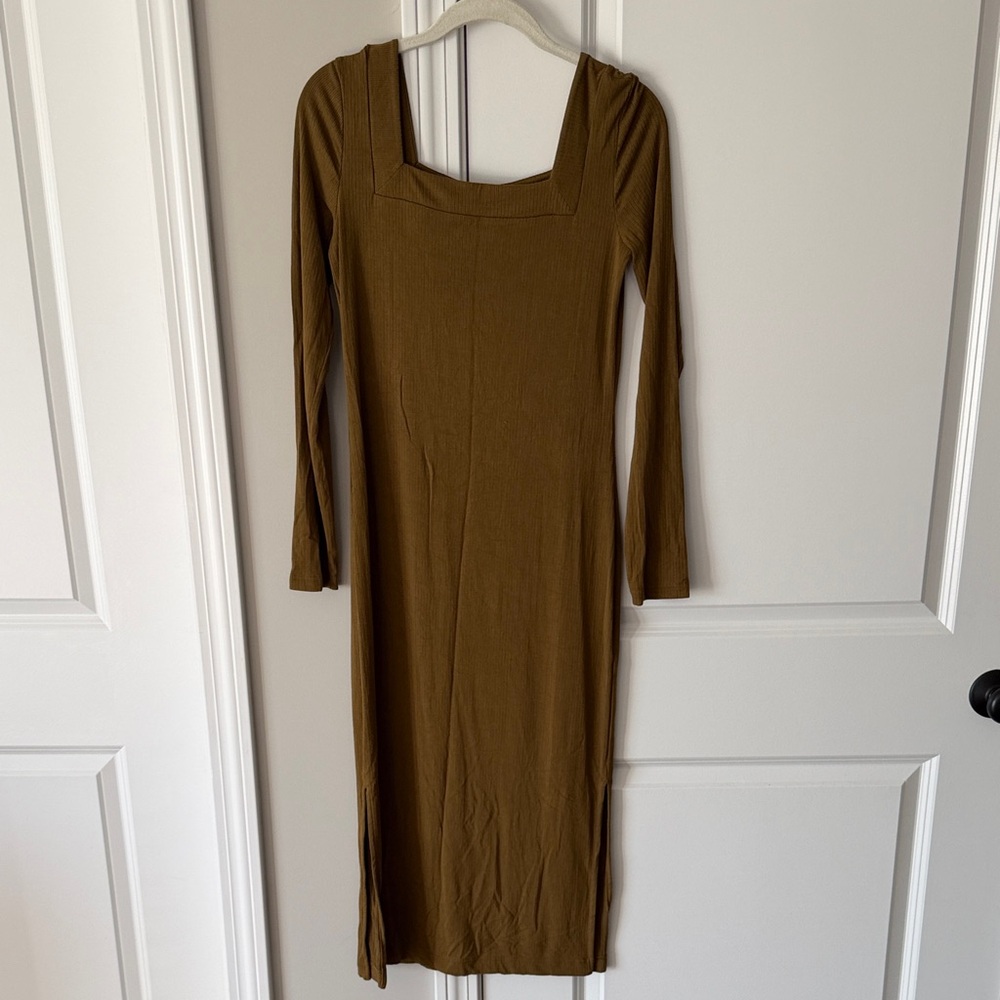 Banana Republic Long Sleeve Olive Dress